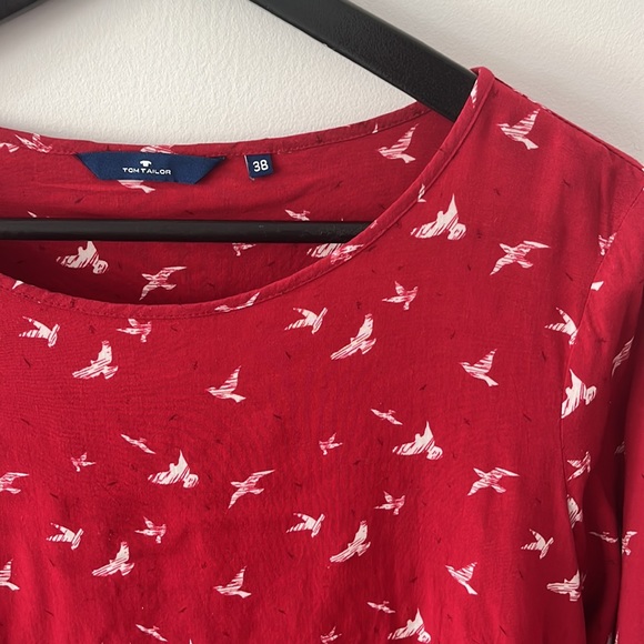 Red bird print blouse - Picture 2 of 4